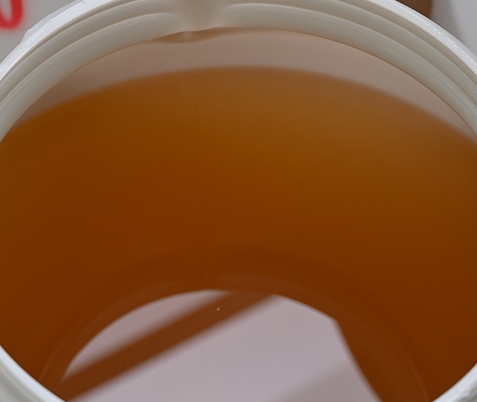 Tween 20 Monolaurynian polioksyetylenu (20) sorbitanu CAS 9005-64-5-3 Tween 20 / Polysorbate 20 CAS 9005-64-5