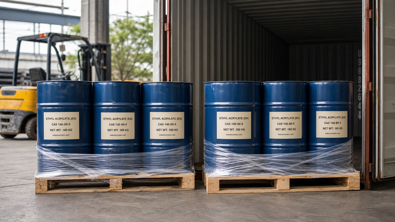 Ethyl Acrylate EA CAS 140-88-5 180 kg steel drums Ethyl Acrylate (EA), CAS 140-88-5, 180 kg steel drums prepared for container loading